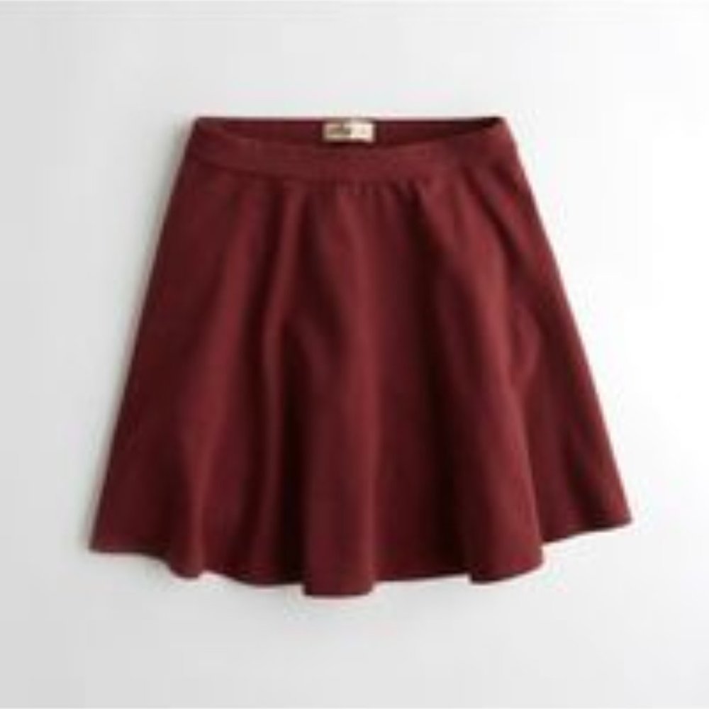 HOLLISTER Maroon Skater Skirt